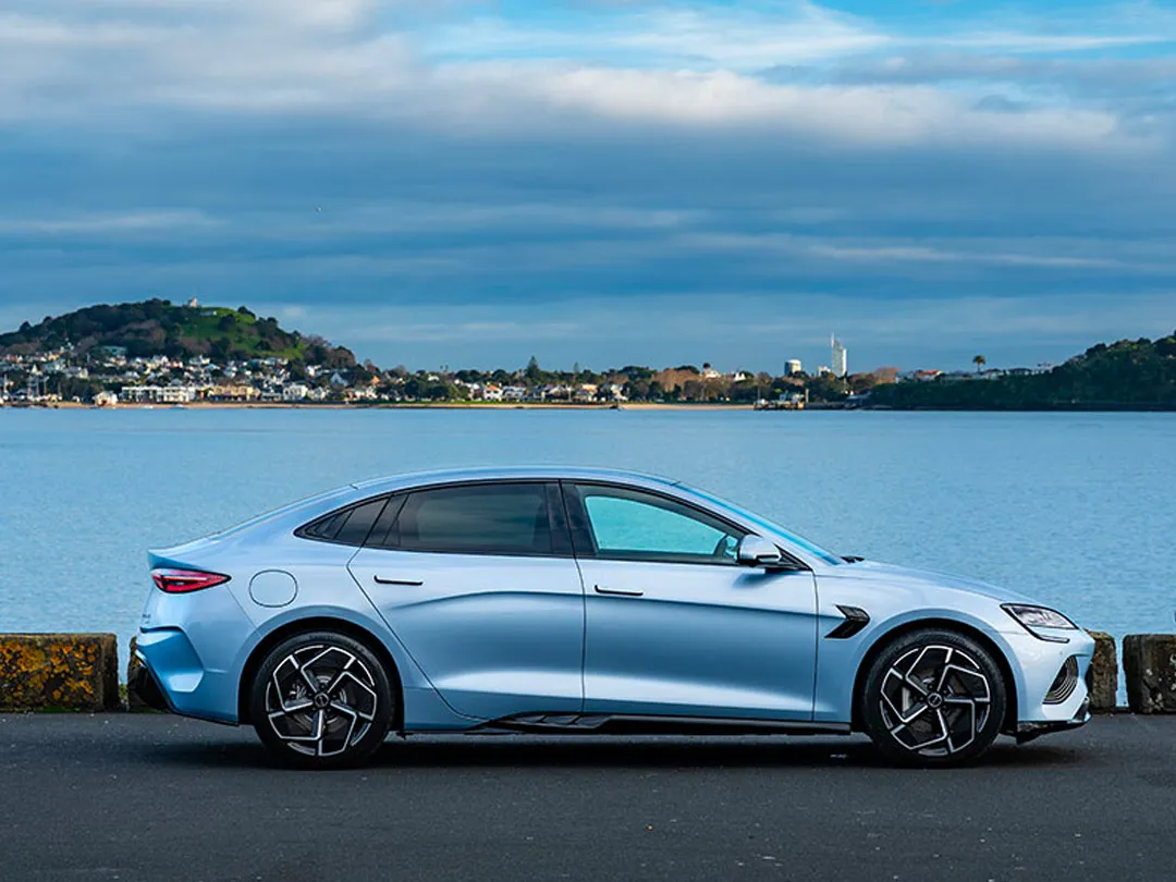 Garansi dan bantuan BYD